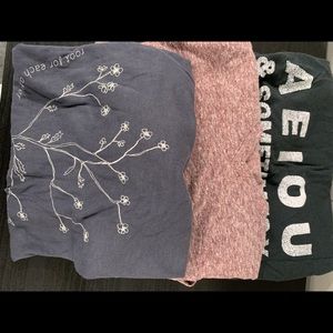 3 Universal Thread tees